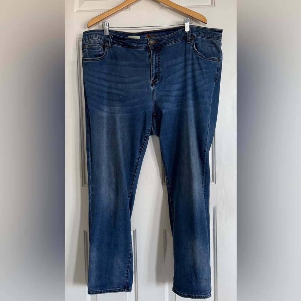 KUT FROM THE KLOTH boyfriend jeans